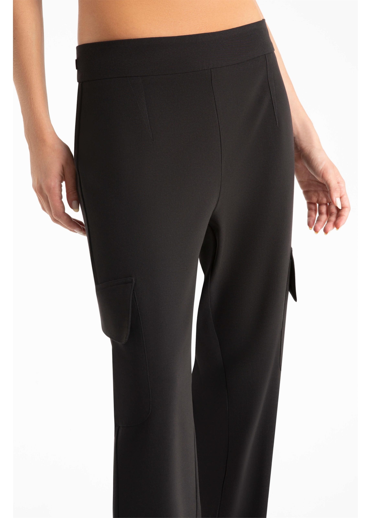 Armani Lateral Big Pockets Carrot Preto