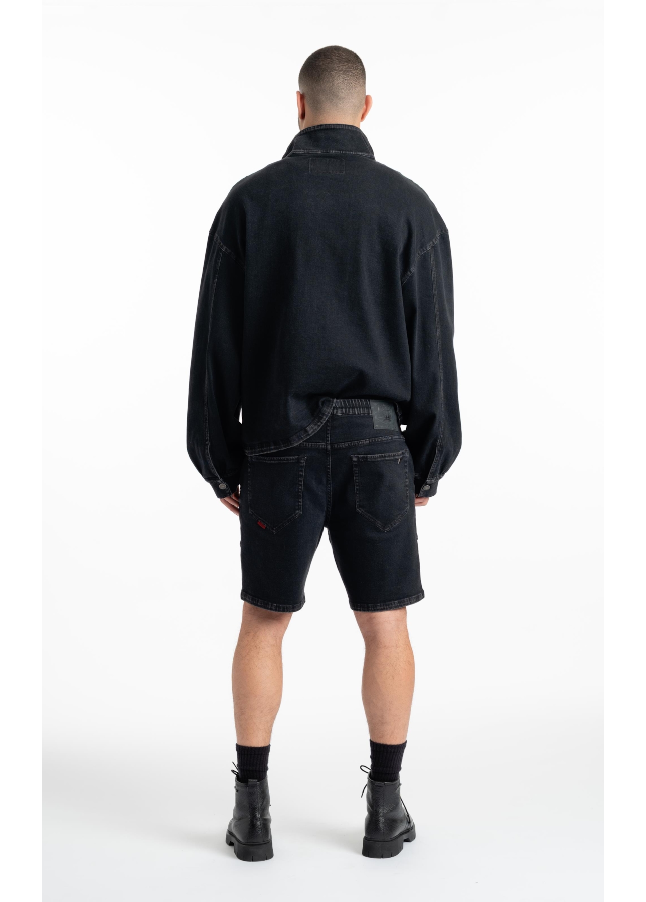 Bermuda Black Iv Lav.Escuro
