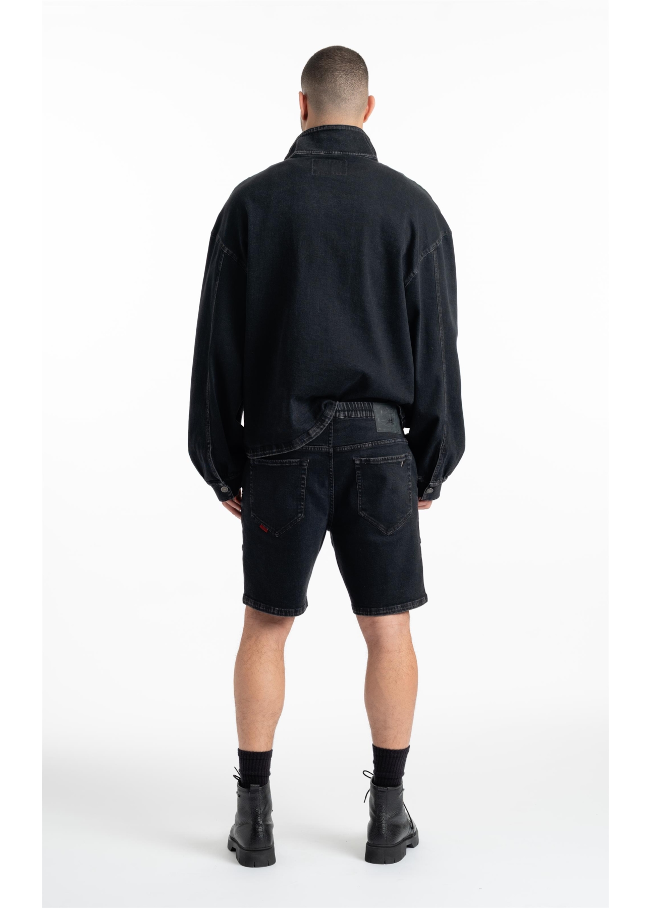 Bermuda Black Iv Lav.Escuro
