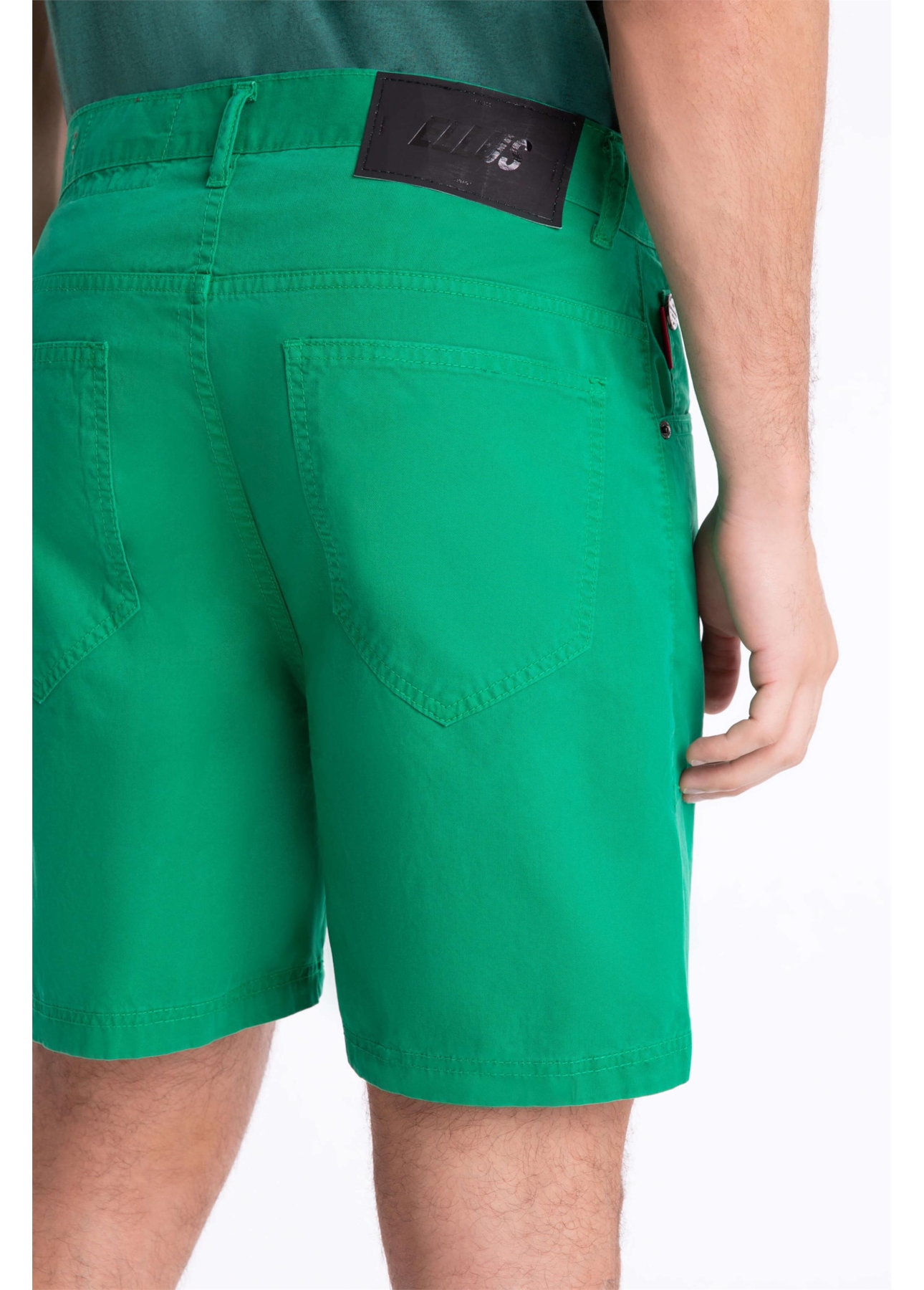 Bermuda Color Twill Loose Verde Bandeira