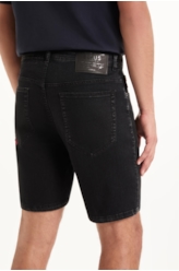 Bermuda First Black Classic Black