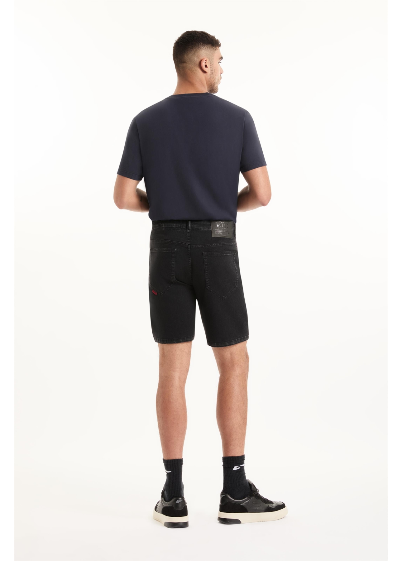 Bermuda First Black Classic Black