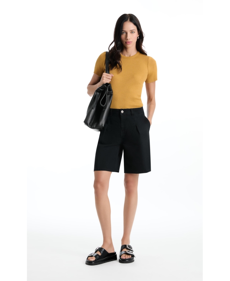 Bermuda First Black Wide Lav. 35 Amaciado
