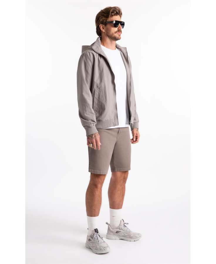 Bermuda Jogging Color Castor
