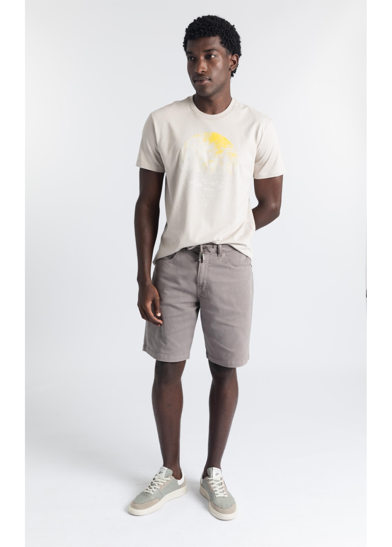 Bermuda Jogging Color Preppy Niquel