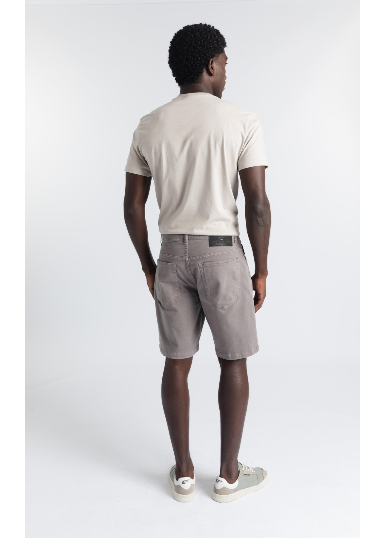 Bermuda Jogging Color Preppy Niquel