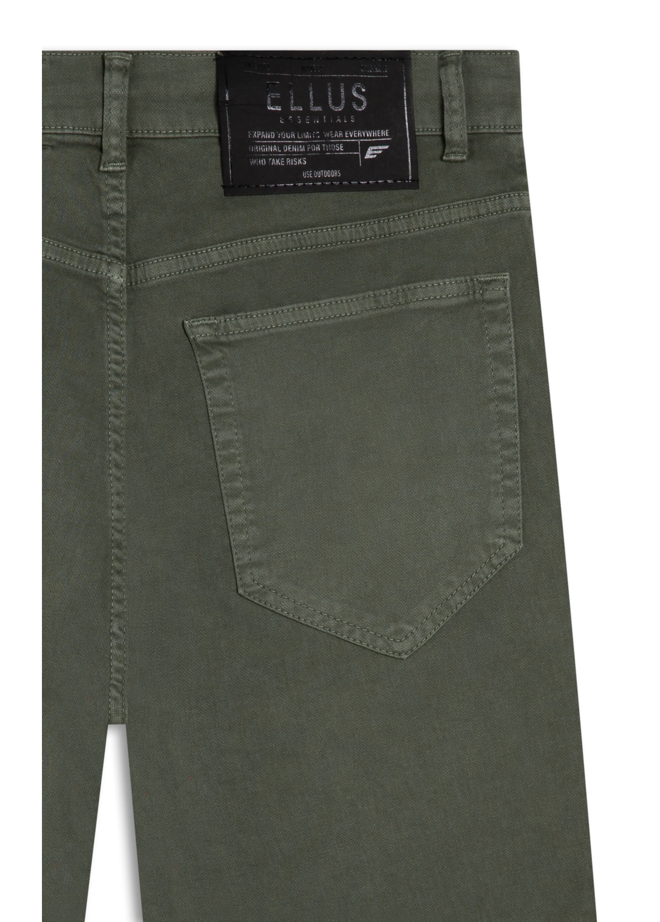 Bermuda Jogging Color Verde Army