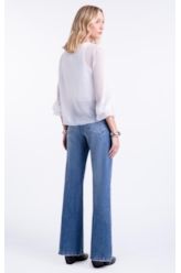 Blusa Chiffon Ruffle Bat Neck Off White