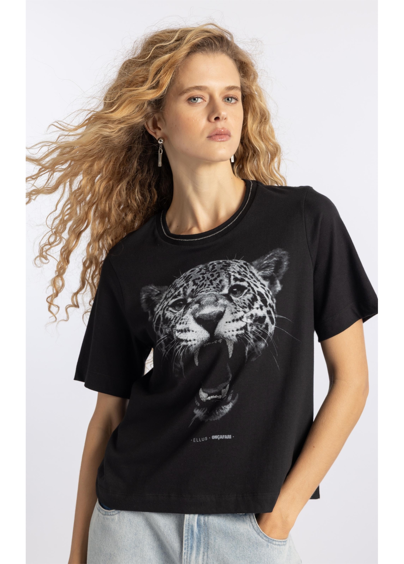 Blusa Cotton Fine Onçafari Grills Boxy Preto