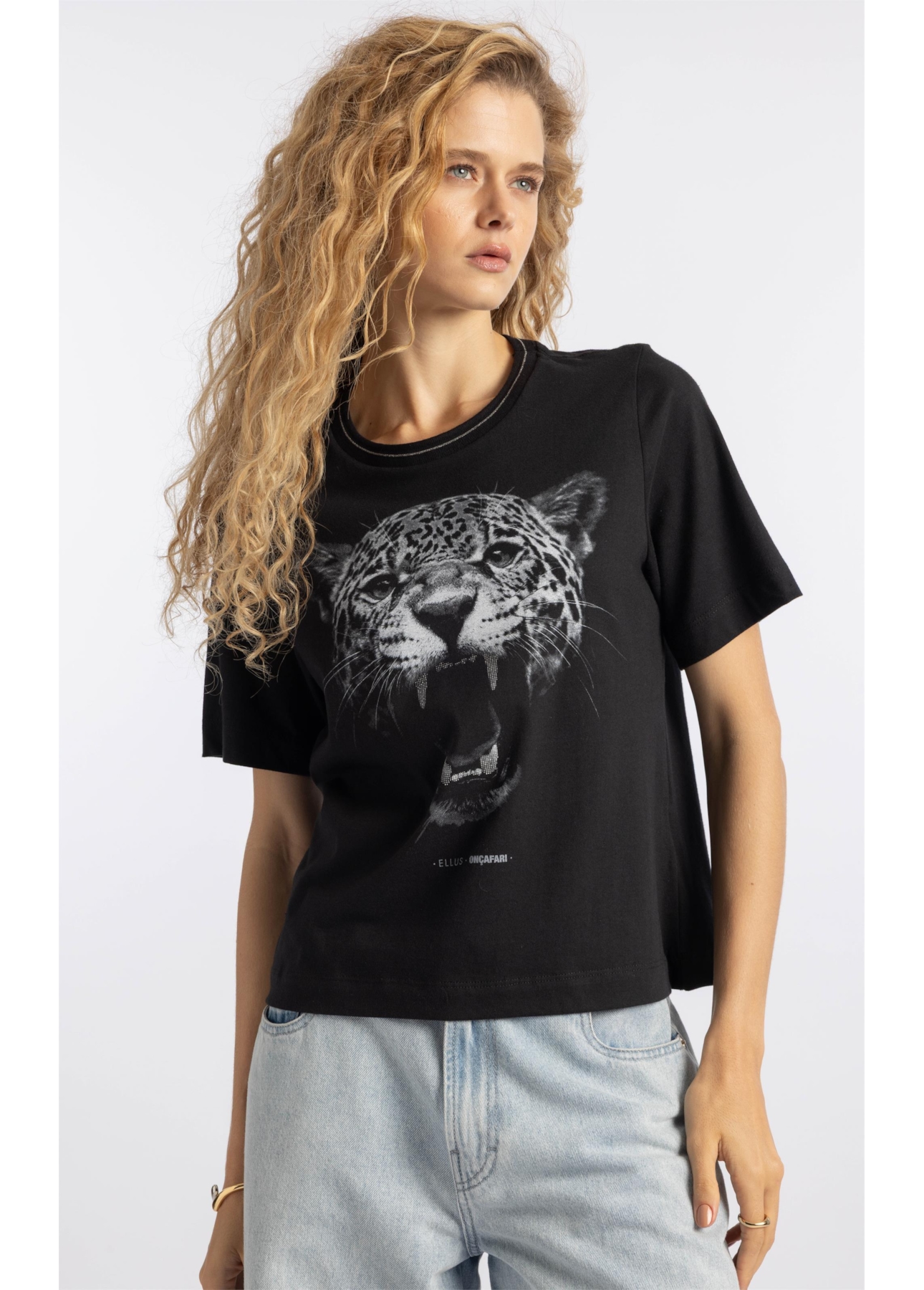 Blusa Cotton Fine Onçafari Grills Boxy Preto