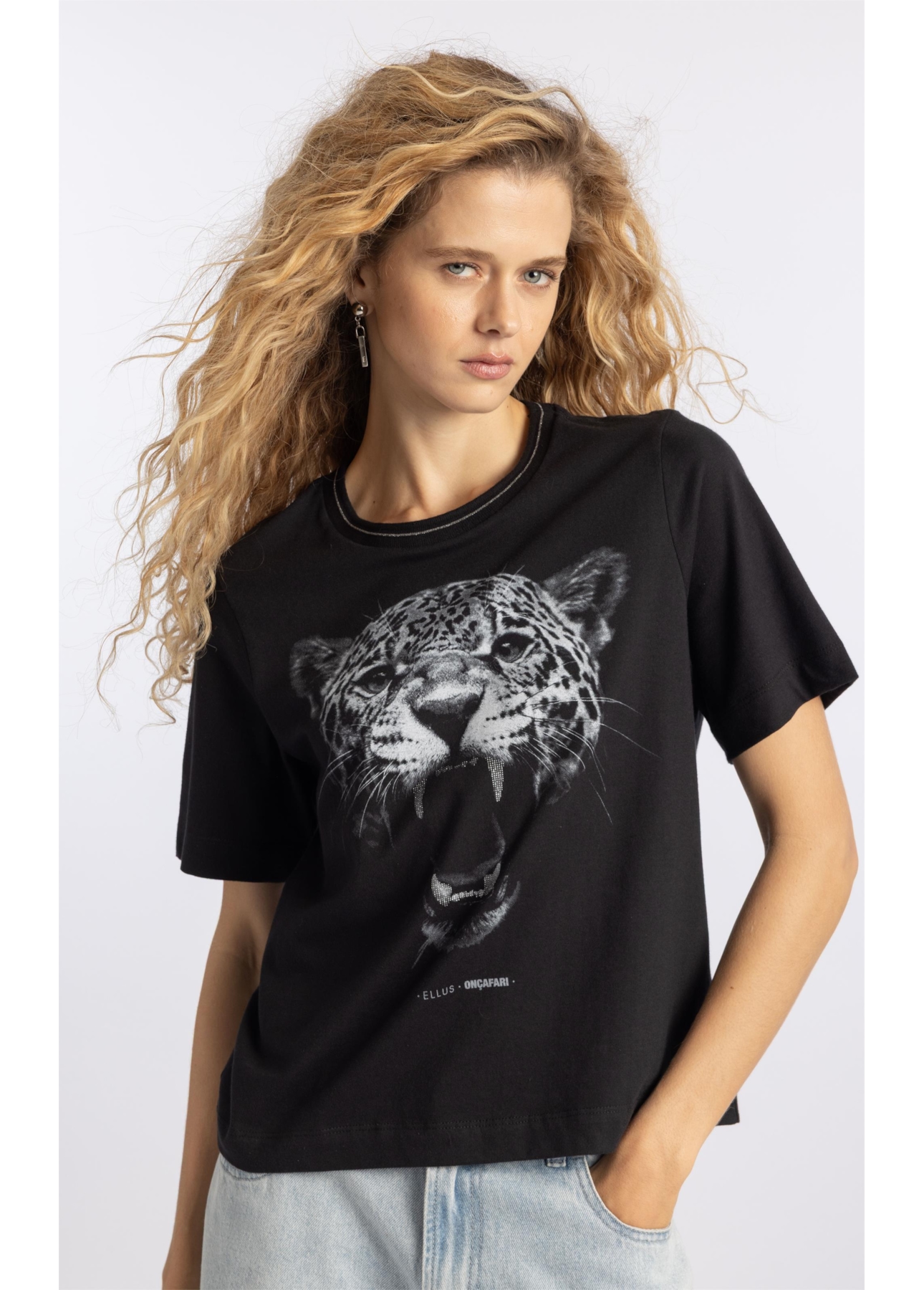 Blusa Cotton Fine Onçafari Grills Boxy Preto