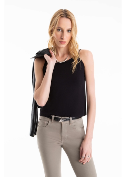 Blusa Crepe Desire Adjustment Preto