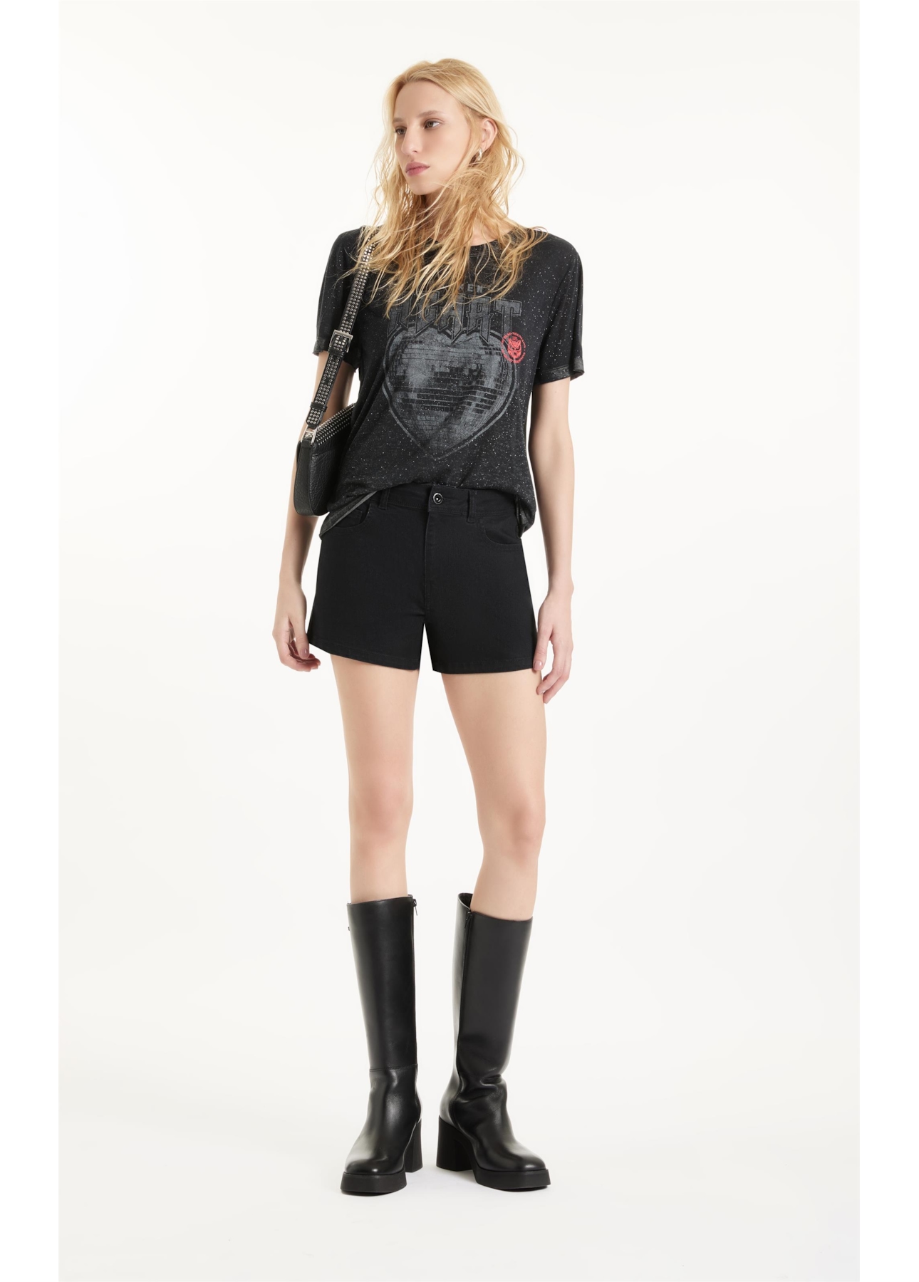 Blusa Devore Boxy Discoheart Preto