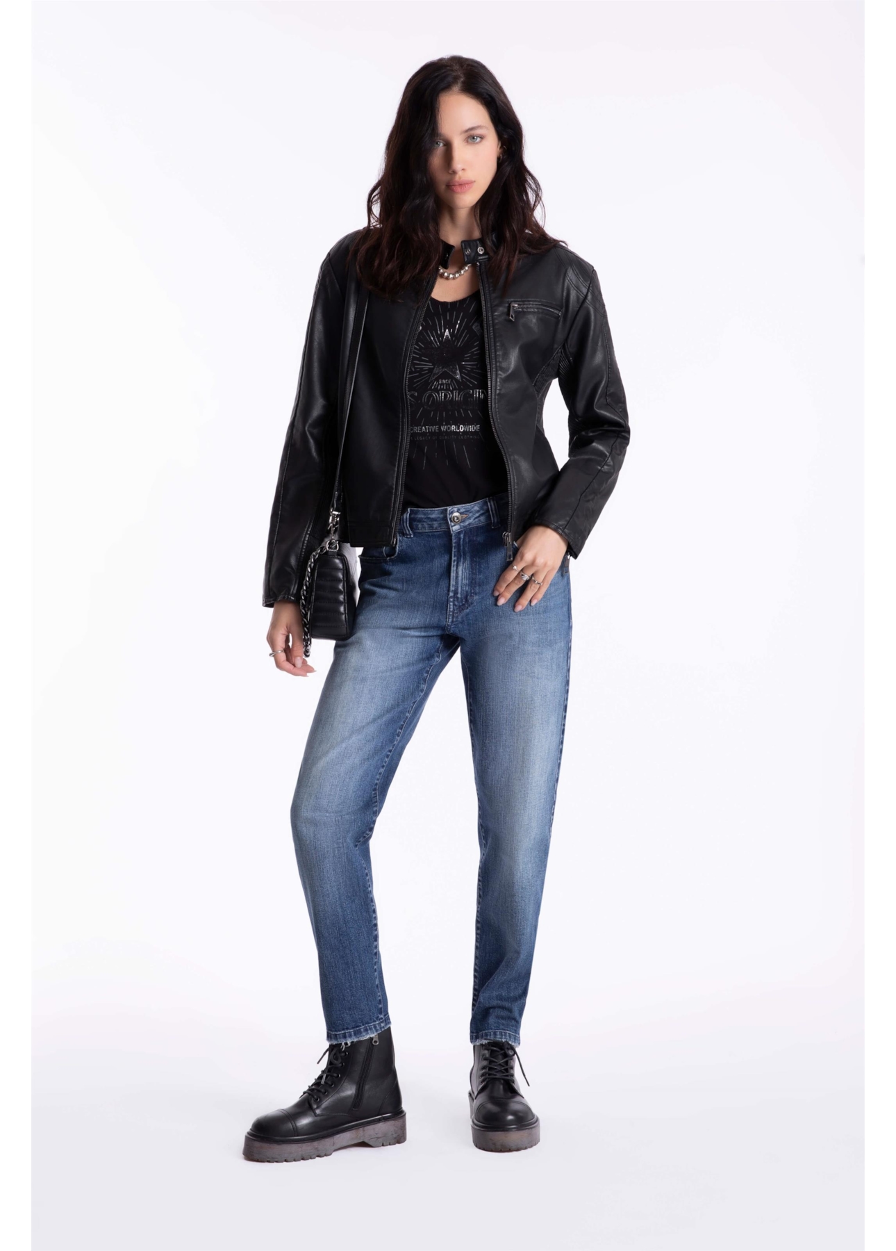 Blusa Ellus Creative Worldwide Preto