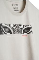 Blusa Ellus Onçafari Eyes Boxy Cropped Husk
