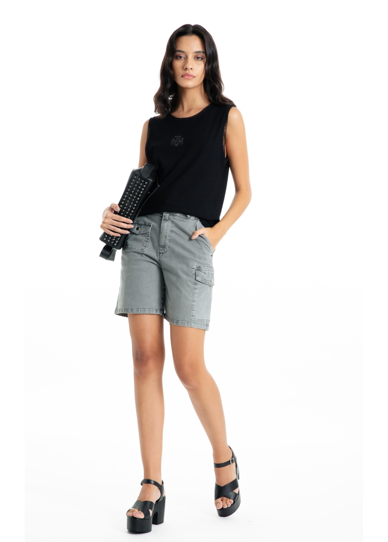 Blusa Ellus Tule Details Regata Recortes Preto