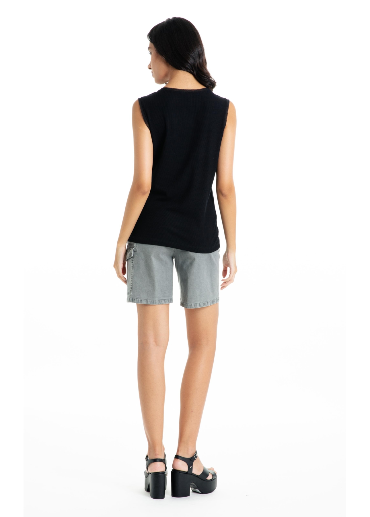 Blusa Ellus Tule Details Regata Recortes Preto