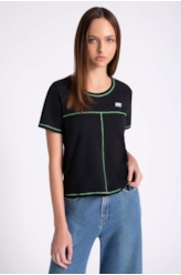 Blusa Flame Recortes Trancador Preto