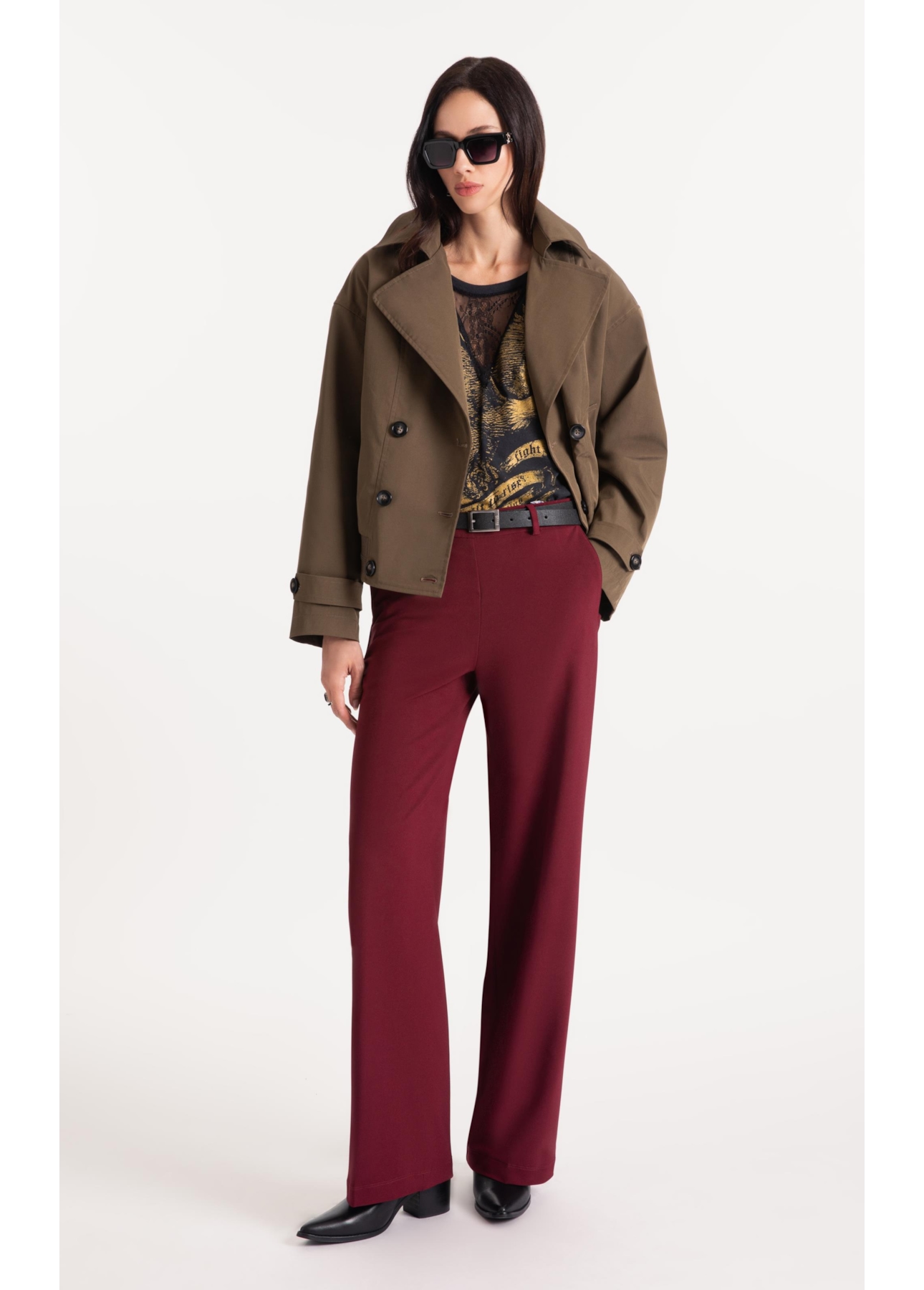 Blusa Gaze Lace Águia Oversized Preto