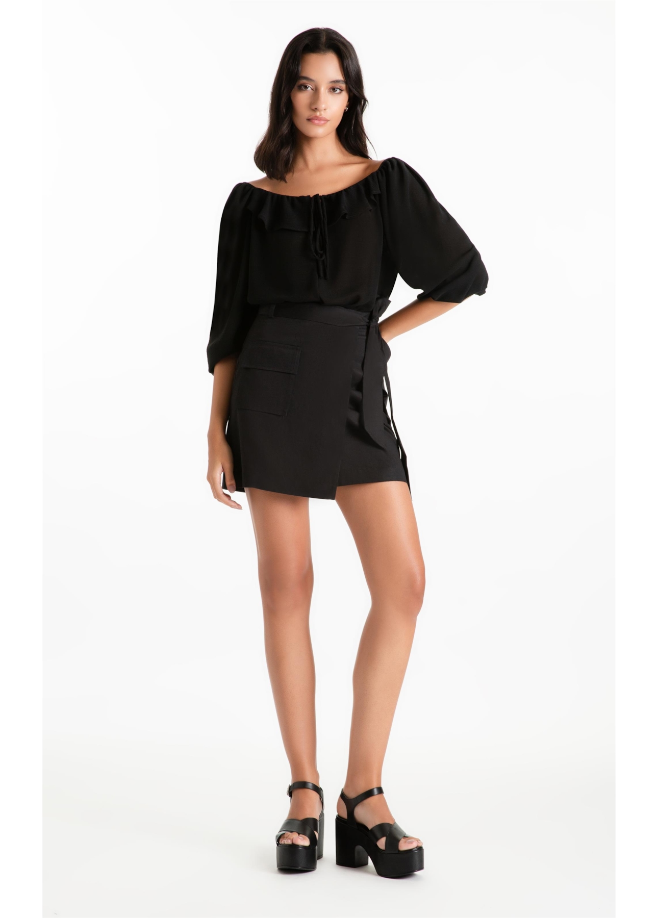 Blusa Georgette Ruffle Preto