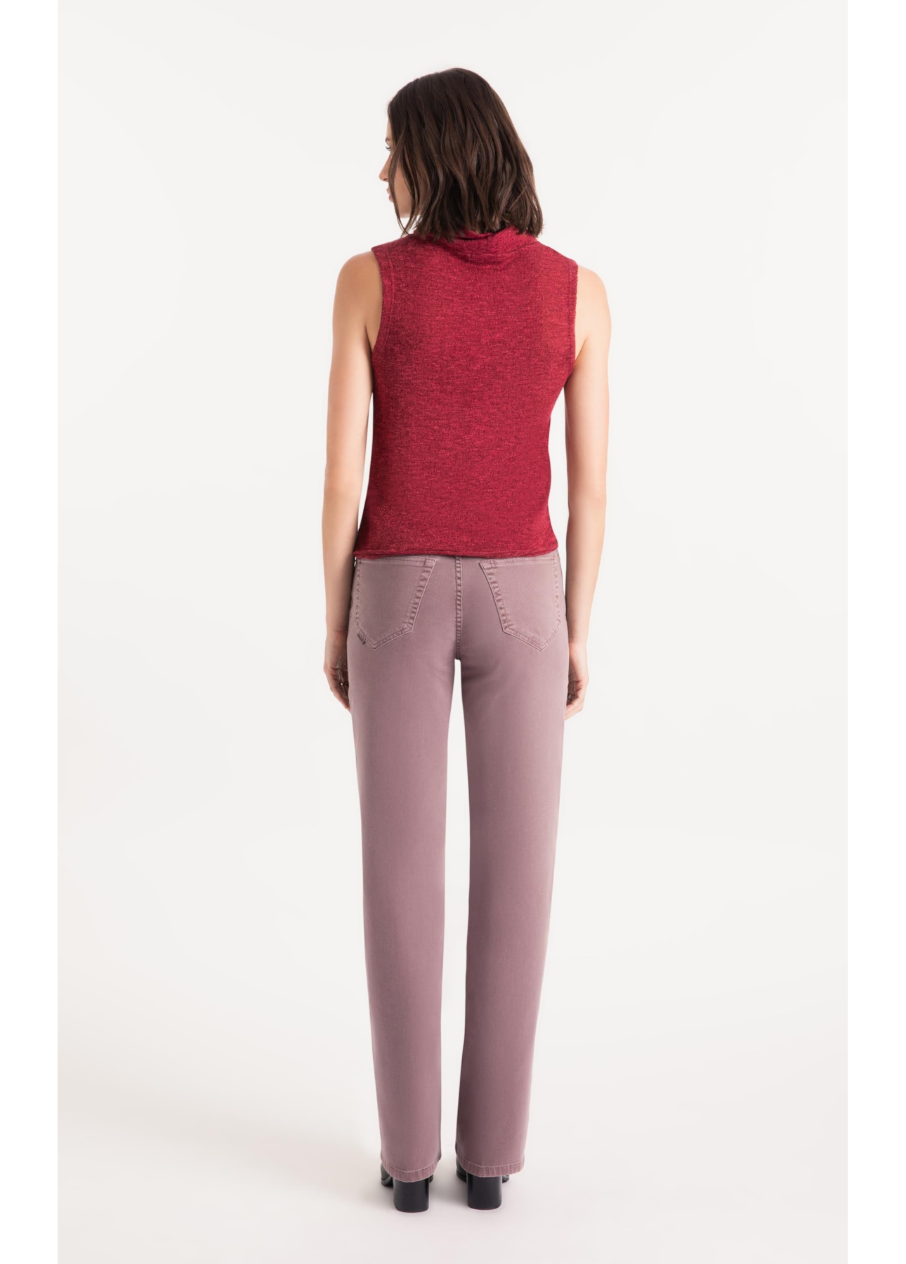 Blusa Jackie High Collar Sleevless Vinho