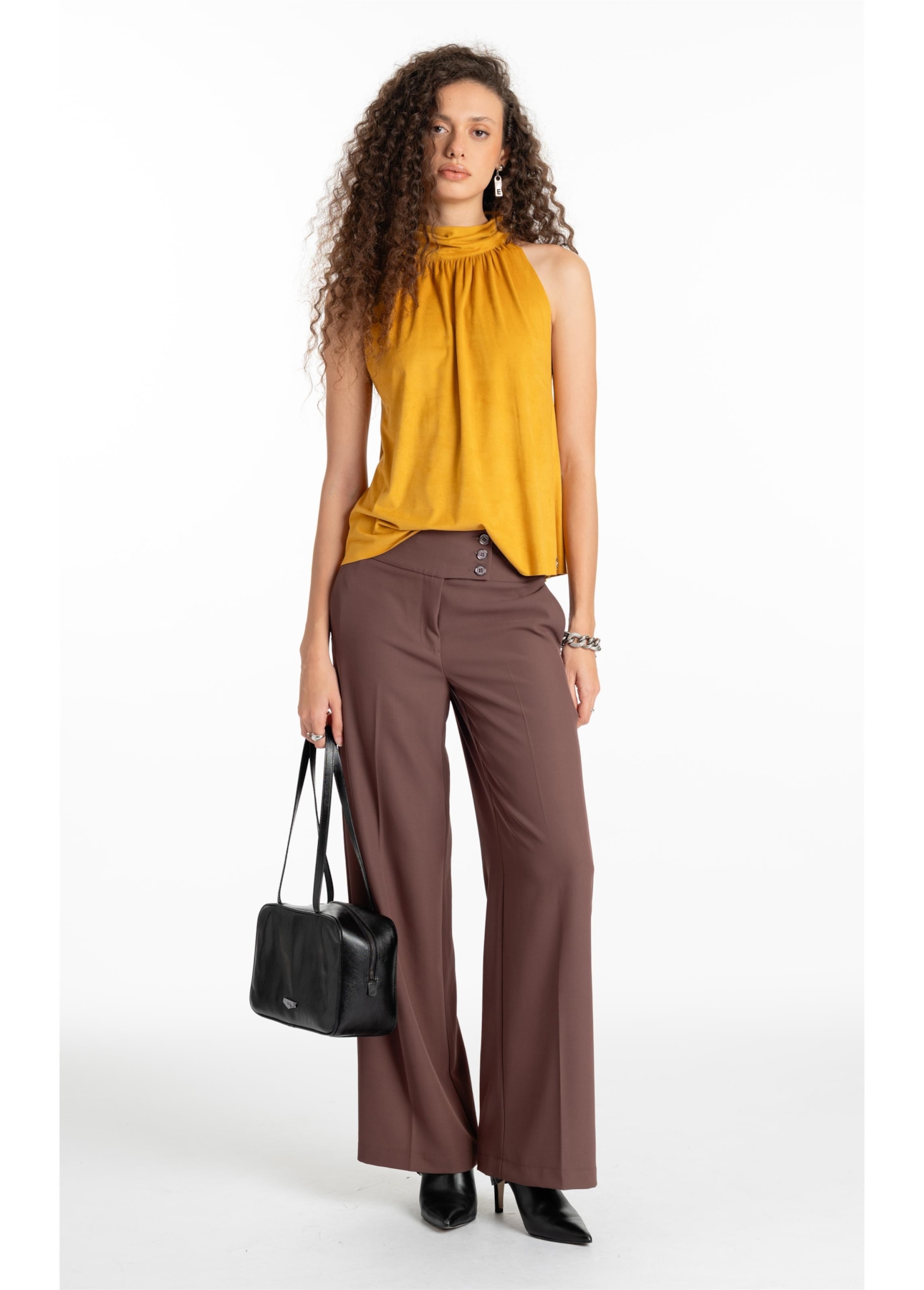 Blusa Jersey Leather Halter Mostarda