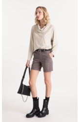 Blusa Jersey Leather Over Collar Sandy