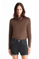 Blusa Jersey Leather Turtlle Marrom