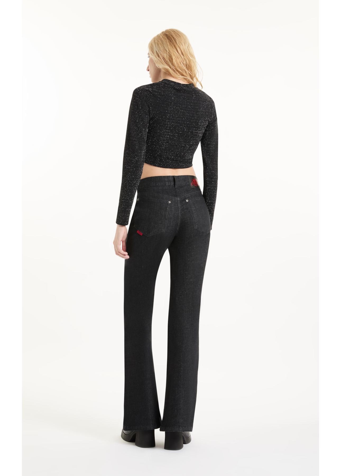 Blusa Jersey Shine Cropped Preto C/ Prata