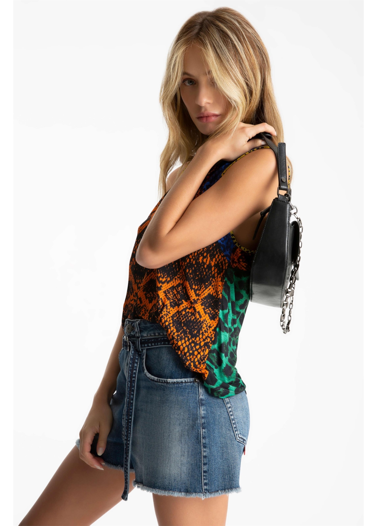 Blusa Knitting Animals Cutting Estampado