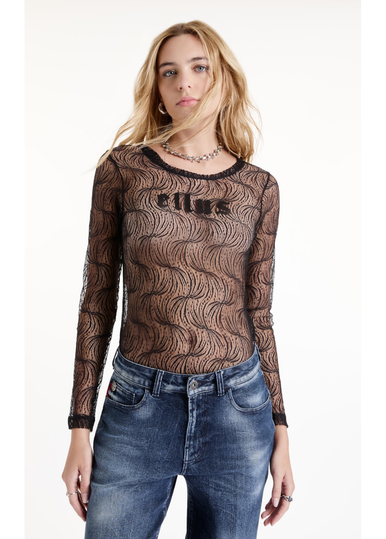 Blusa Lace Gothic Ellus Preto