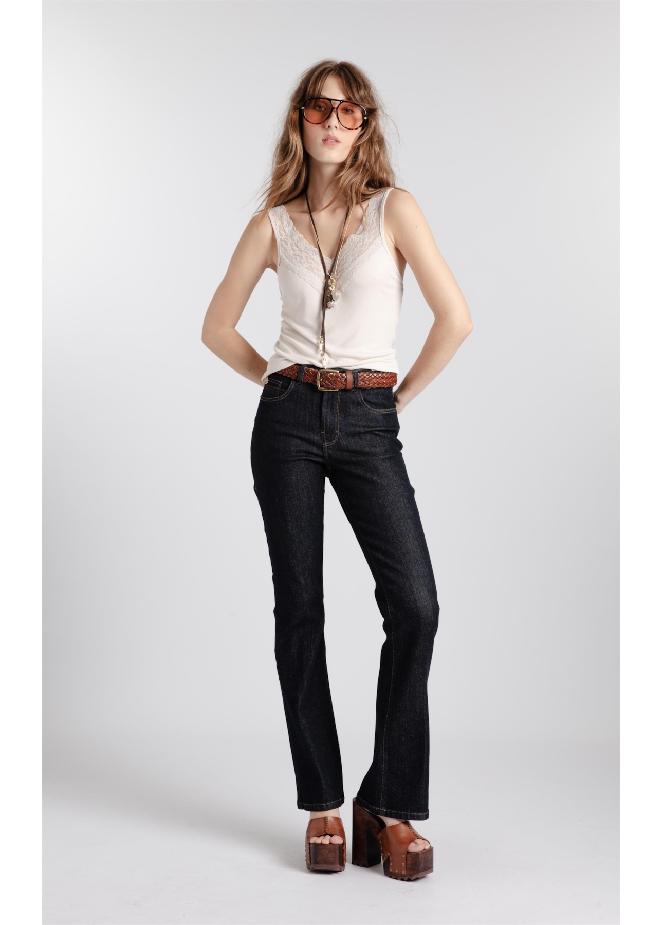Blusa Light Rib Lace Strappy Sandy