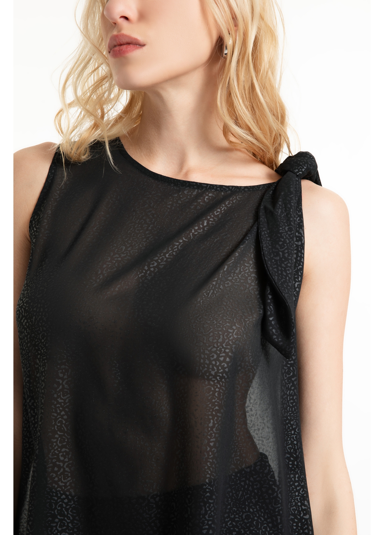 Blusa Microchiffon Print Bandana Preto