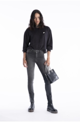 Blusa Nobu Box Preto