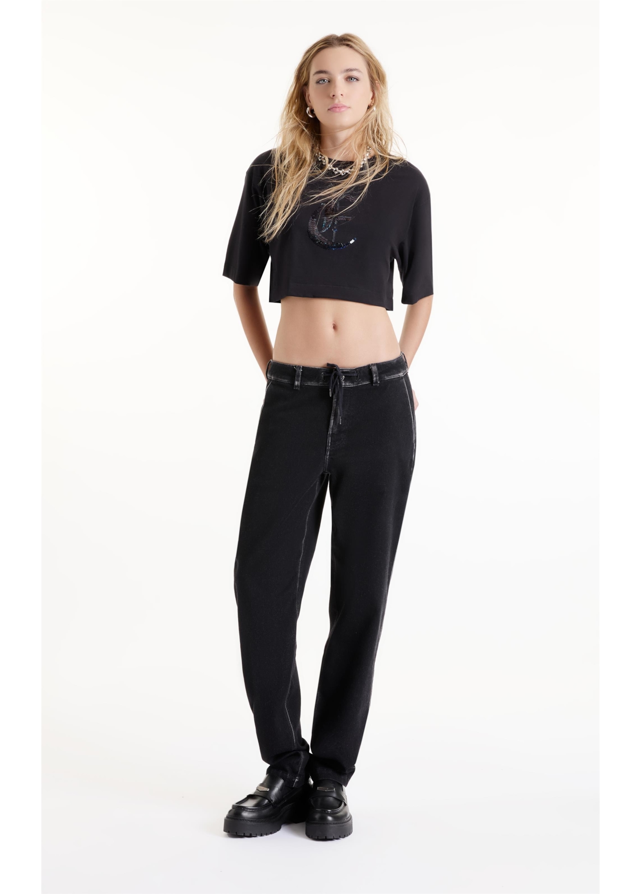 Blusa Over Cropped Gothic Preto