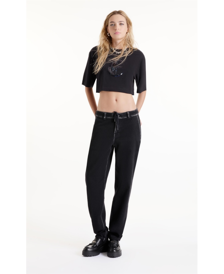 Blusa Over Cropped Gothic Preto