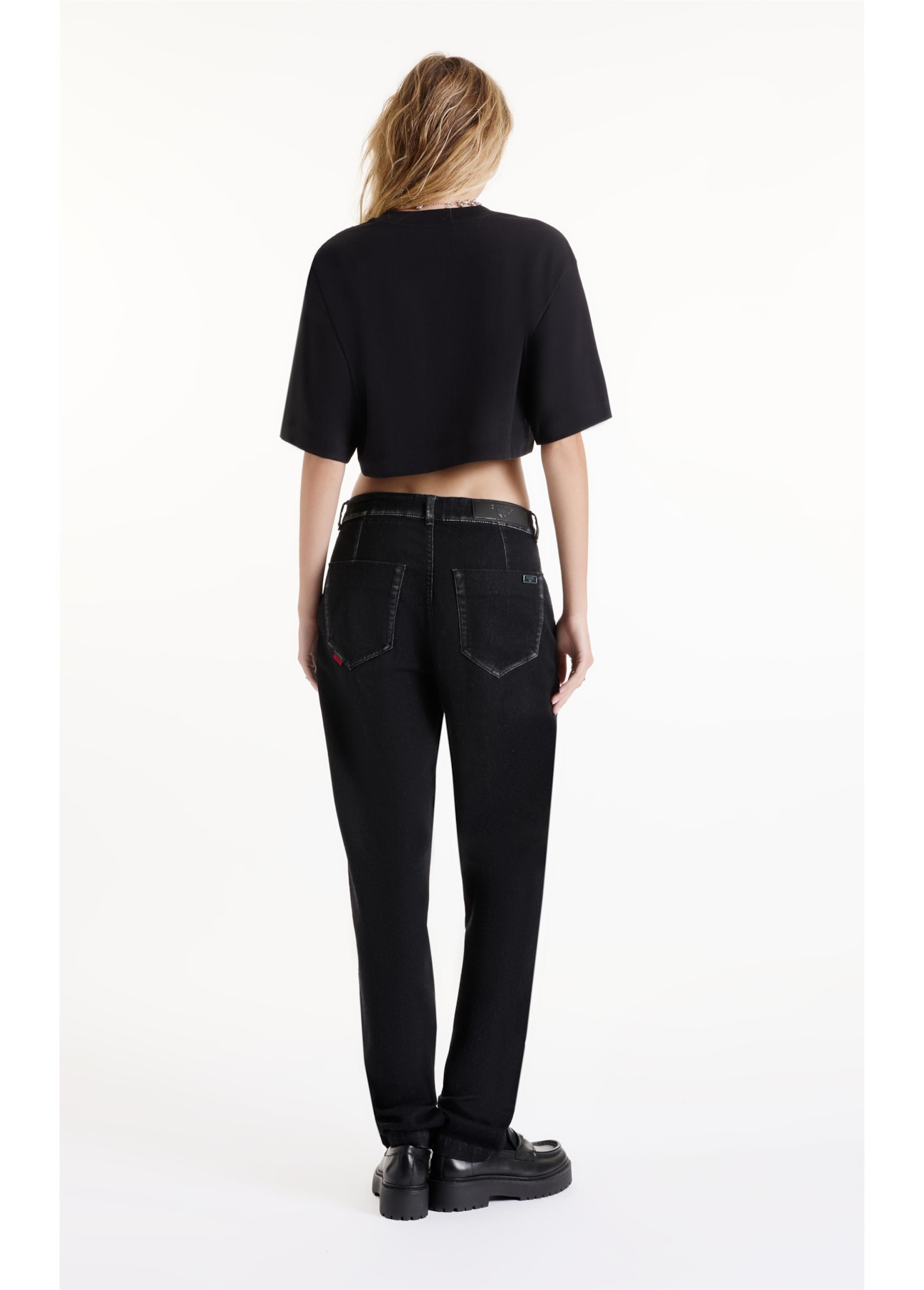 Blusa Over Cropped Gothic Preto