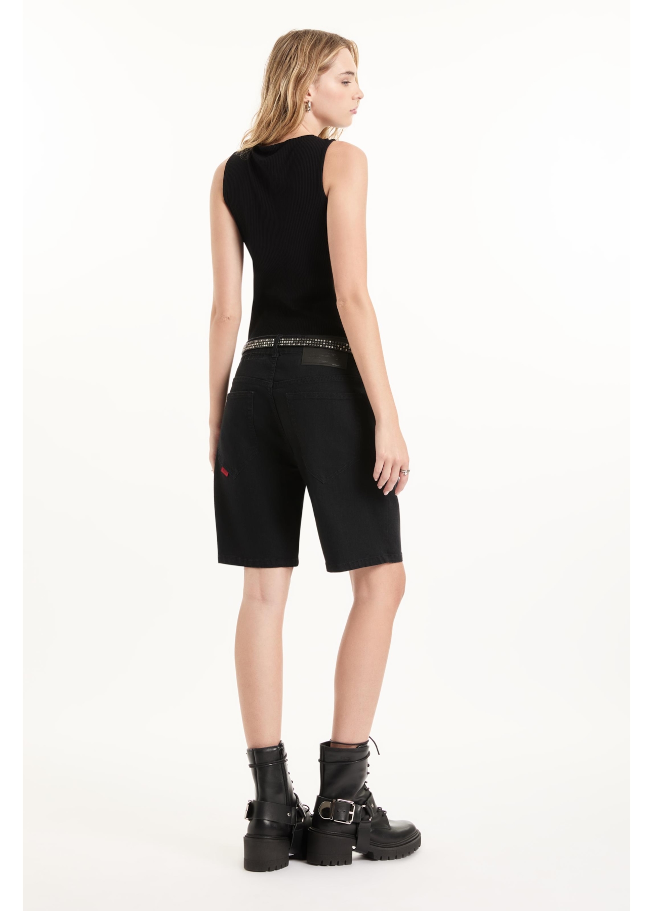 Blusa Rib Draped Piercing Preto