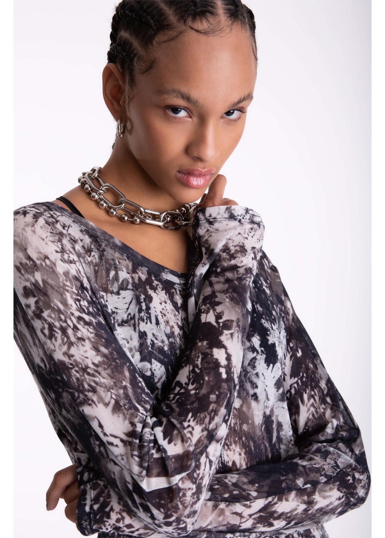 Blusa Slik Leafage Preto