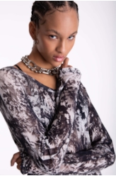 Blusa Slik Leafage Preto