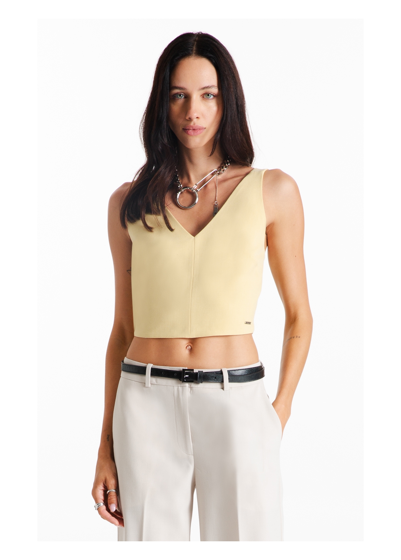 Blusa Tailoring v Neckline Cropped Trigo