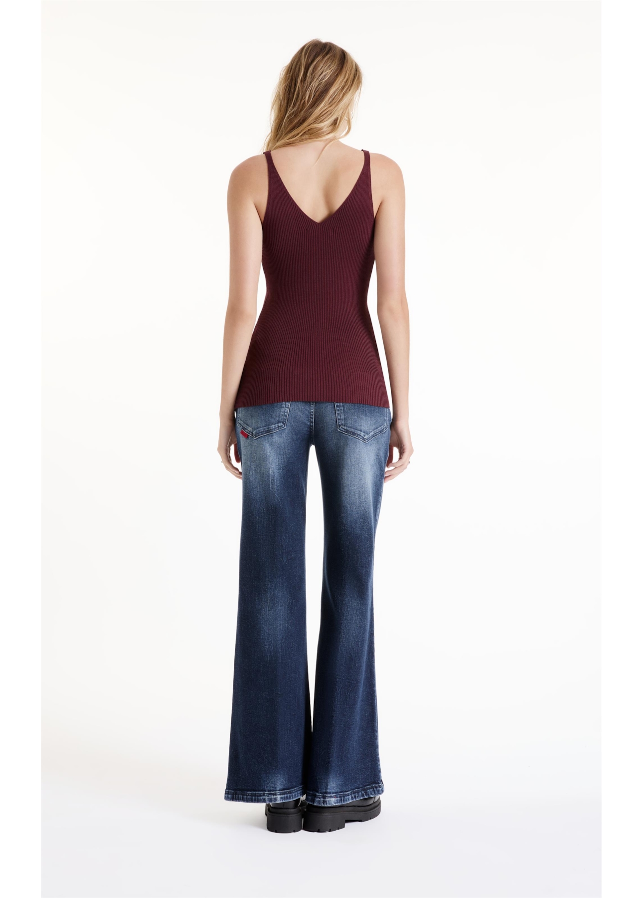 Blusa Tricot Knit Ribbed Freddo Neck Bordeaux