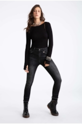 Blusa Vack Neckline Preto