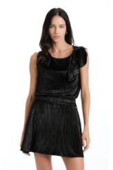 Blusa Velvet Embrossed Preto