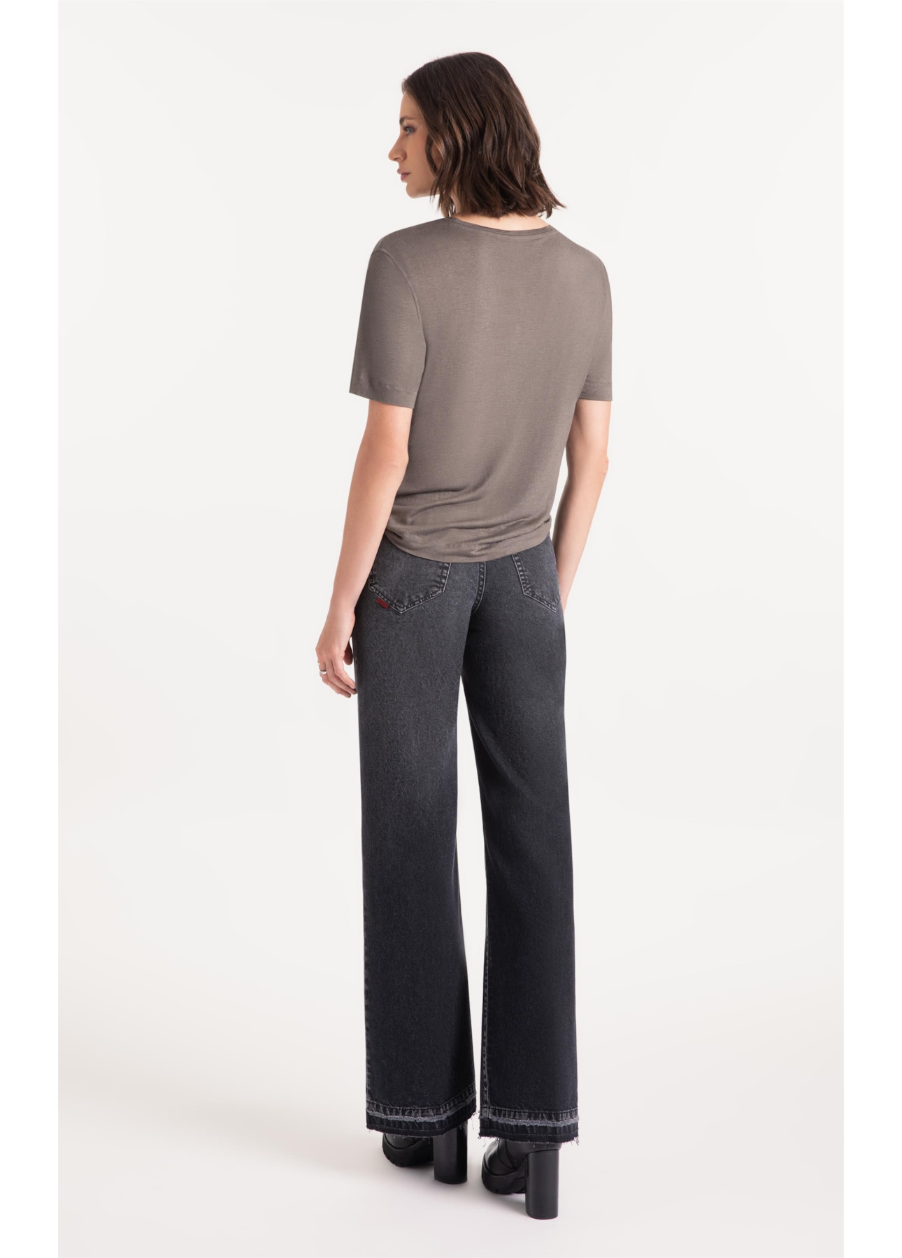 Blusa Visco Cosmos Boxy Tabaco