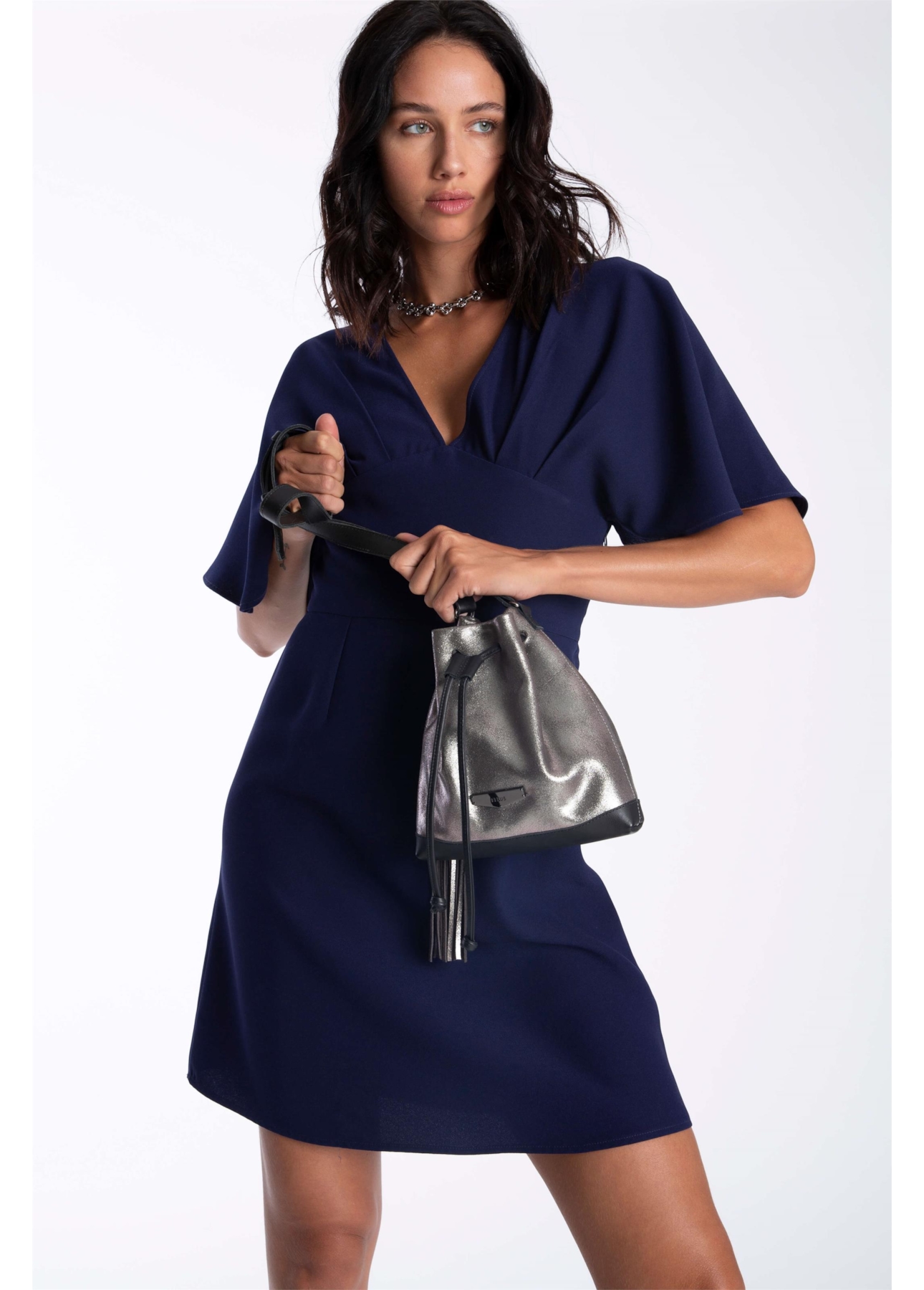 Bolsa Bucket Bag Faux Ellus Silver Gray