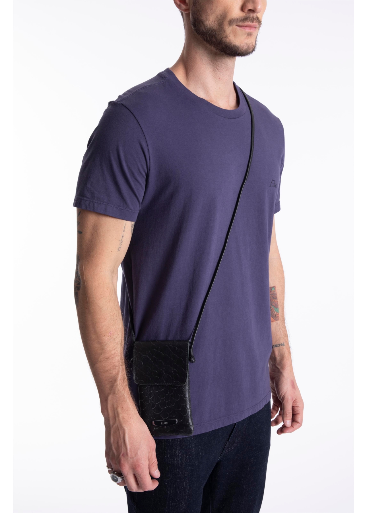 Bolsa Pouch Bag Caicos Ellus Preto