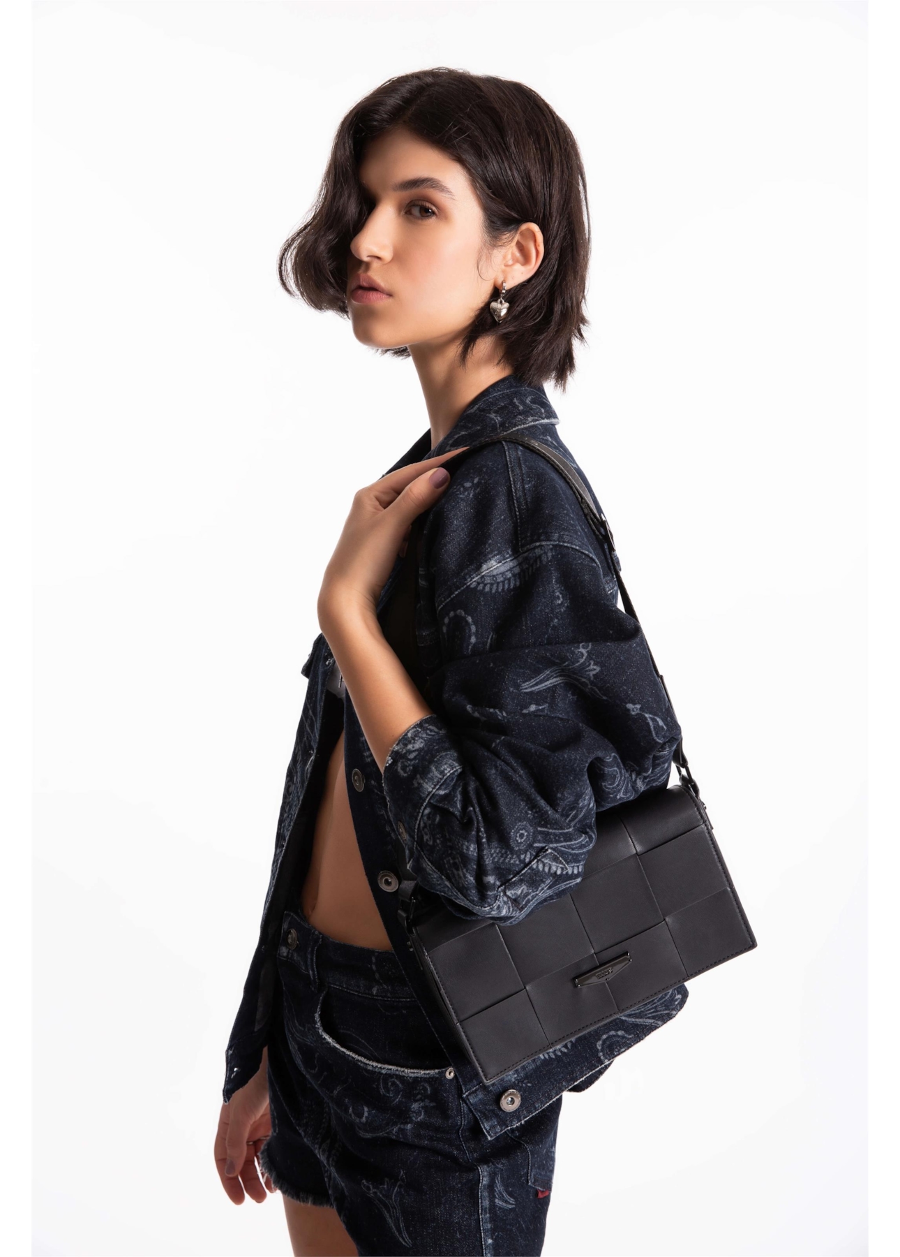 Bolsa Shoulder Bag Eleanor Preto