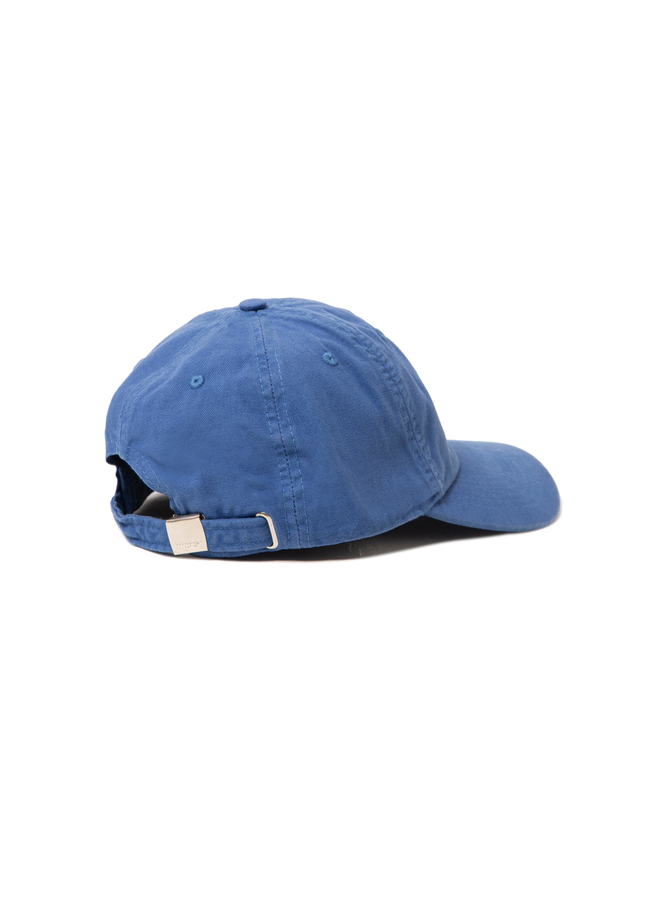 Bone Ellus e Asa Azul Jeans