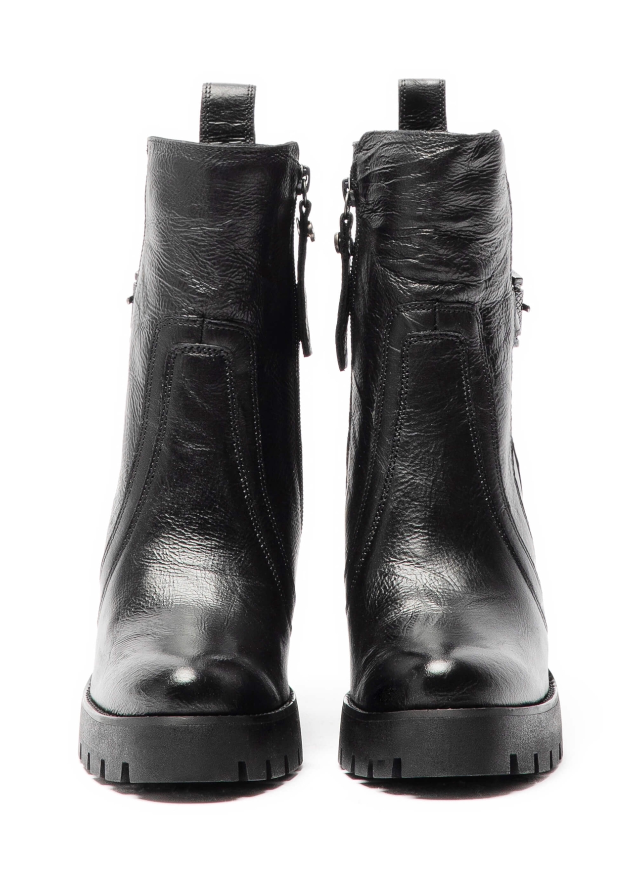 Bota Vivienne Enkle Ellus Preto